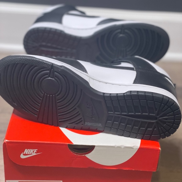 Nike Dunk High Black White 2021 - Picture 3 of 7